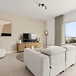 Appartement Luxury 3br Aqua Gardens - Walk To And Shared Pool Estepona