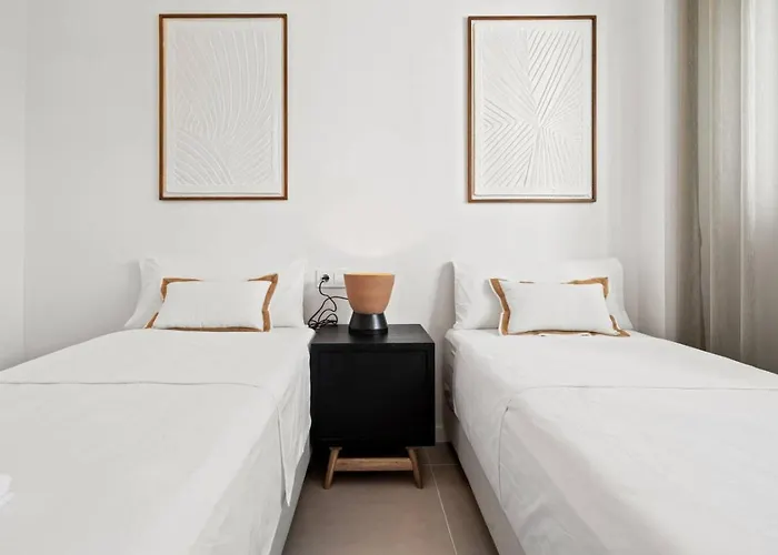 아파트 Luxury 3br Aqua Gardens - Walk To And Shared Pool 에스테포나